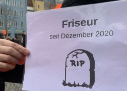 Lockdown Mahnwache Verzweiflung Bei Friseuren In Jena 00020